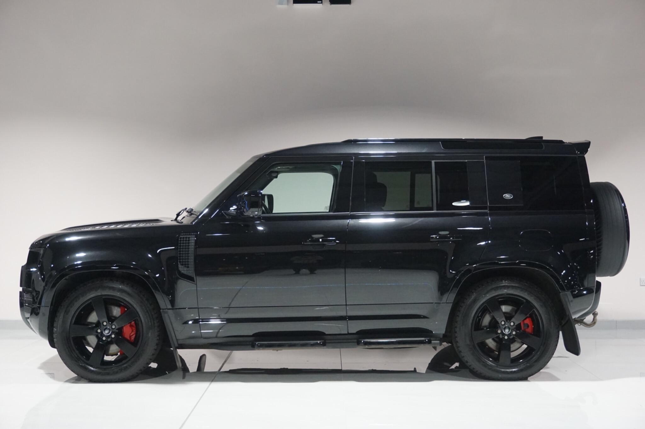 Land Rover Defender 110 2.0 P400e 15.4kWh XS Edition SUV 5dr Petrol Plug-in Hybrid Auto 4WD Euro 6 (s/s) (404 ps)